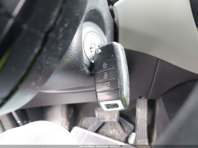 KNDJN2A20E7712055 KIA Soul