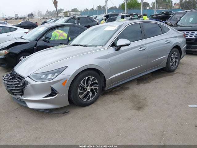 KMHL24JJ2MA035401 Hyundai Sonata Blue