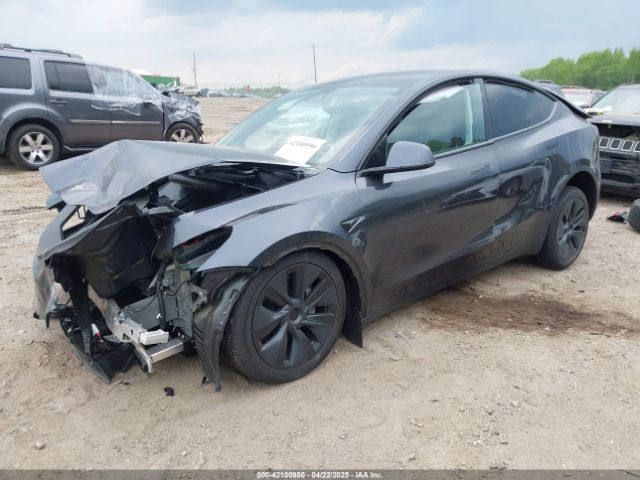 7SAYGDED7SA373235 Tesla Model Y Long Range Dual Motor All-wheel Drive