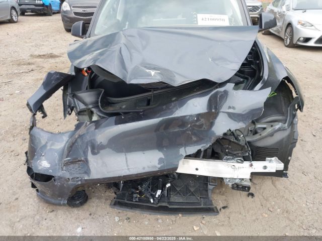 7SAYGDED7SA373235 Tesla Model Y Long Range Dual Motor All-wheel Drive