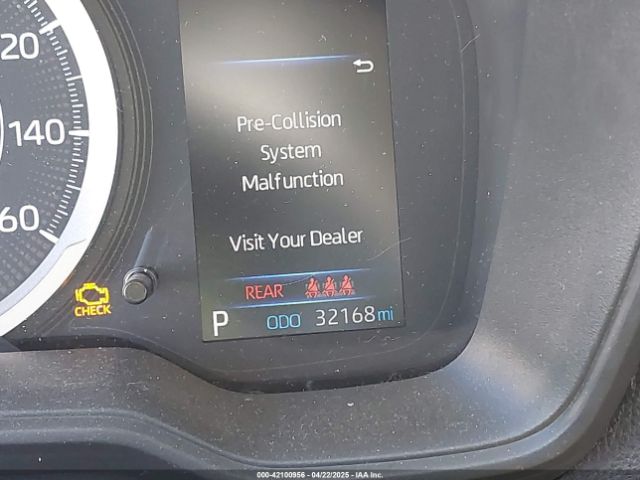 5YFEPMAE2MP180273 Toyota COROLLA LE