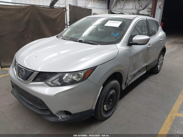 JN1BJ1CP6JW182096 Nissan Rogue Sport S