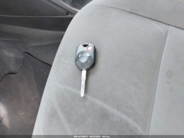 1FMCU0G73GUA91025 Ford ESCAPE SE