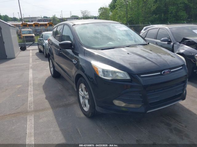 1FMCU0G73GUA91025 Ford ESCAPE SE