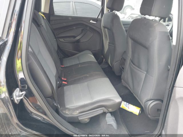 1FMCU0G73GUA91025 Ford ESCAPE SE