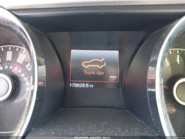1ZVBP8EM9E5275890 Ford Mustang V6 Premium