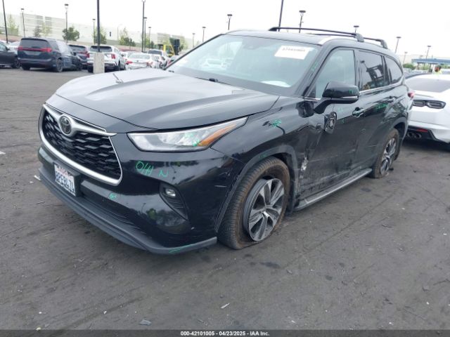 5TDHZRBH6LS501945 Toyota Highlander Xle