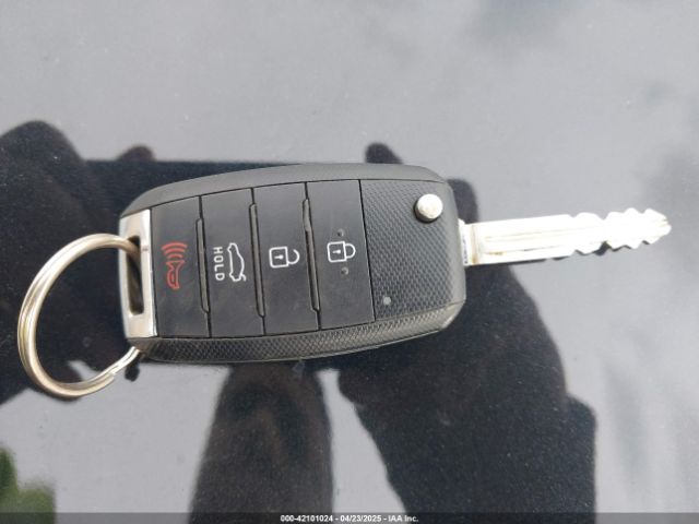 3KPFL4A77HE113340 KIA FORTE LX