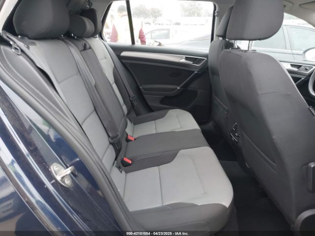 WVWKP7AU3GW912207 Volkswagen E-golf Se