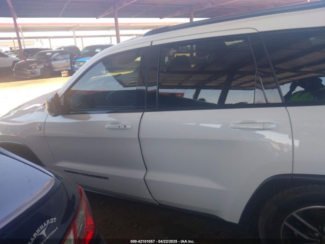 1C4RJFLG3HC612901 Jeep Grand Cherokee Trailhawk 4x4