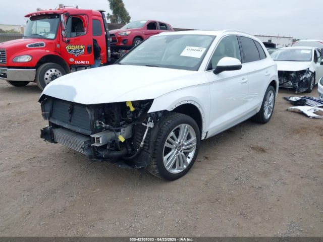 WA1CNAFY8J2198974 Audi Q5 2.0t Premium/2.0t Tech Premium