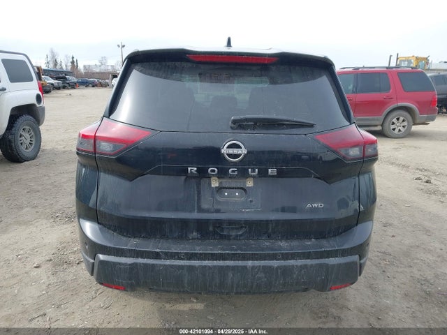 5N1BT3AB9RC705971 Nissan Rogue S Intelligent Awd
