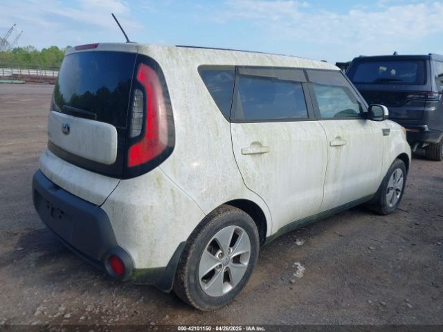 KNDJN2A20E7011516 KIA Soul