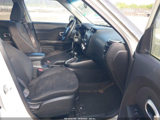 KNDJN2A20E7011516 KIA Soul
