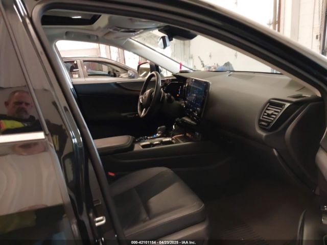 JTJHKCFZ7N2003572 Lexus Nx 450h+ Luxury