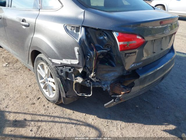 1FADP3F21GL274734 Ford FOCUS SE
