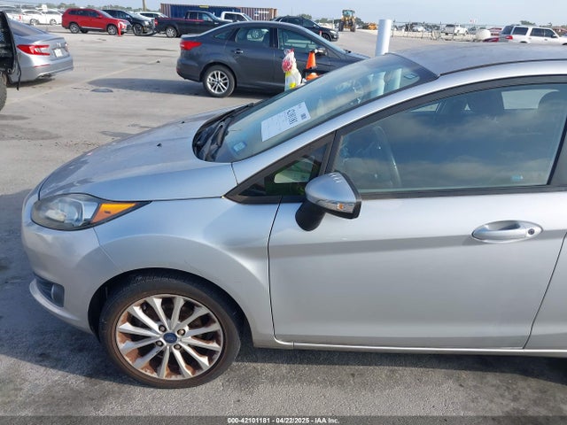 3FADP4EJ1EM107297 Ford FIESTA SE