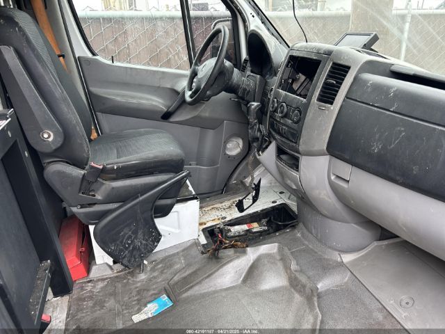 2012 MERCEDES-BENZ SPRINTER 2500 WD3PE8CB8C5676919 Photo 4