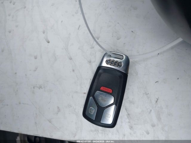 WAUGMAF41KN018299 Audi A4 40 Premium/40 Titanium Premium