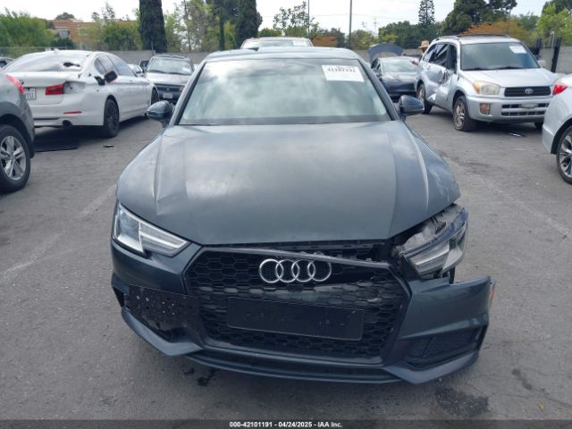 WAUGMAF41KN018299 Audi A4 40 Premium/40 Titanium Premium