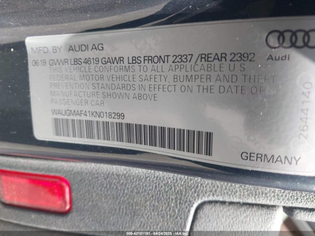 WAUGMAF41KN018299 Audi A4 40 Premium/40 Titanium Premium