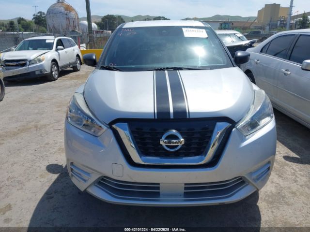 3N1CP5BV6LL575146 Nissan Kicks S Xtronic Cvt