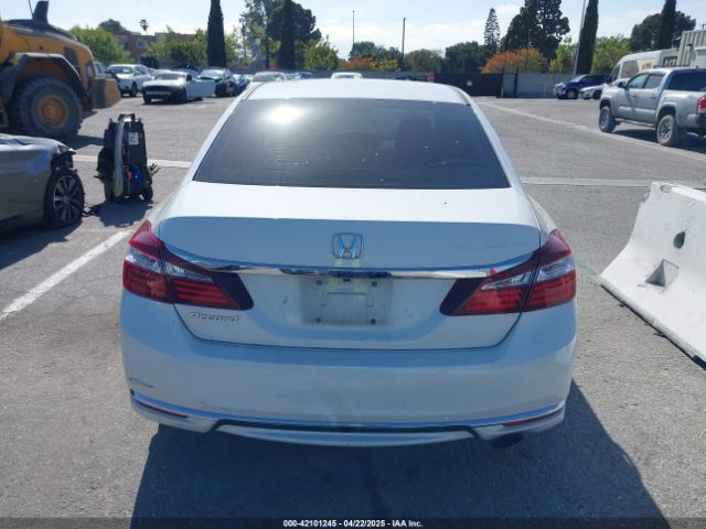 1HGCR2F30HA185917 Honda ACCORD LX