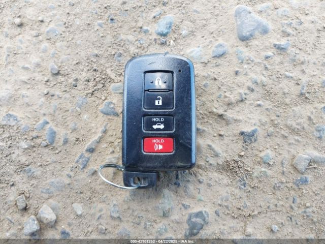 2T1BURHE0GC565172 Toyota Corolla S W/special Edition Pkg