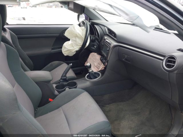 JTKJF5C72F3094052 Scion TC