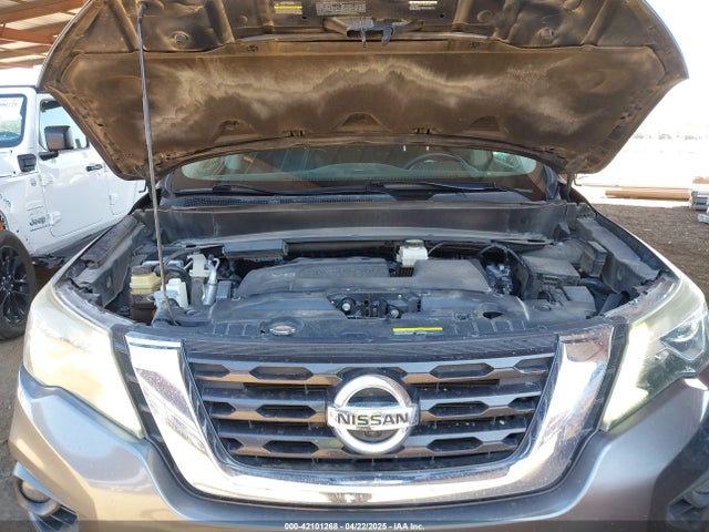 5N1DR2MN1HC637381 Nissan Pathfinder Sl