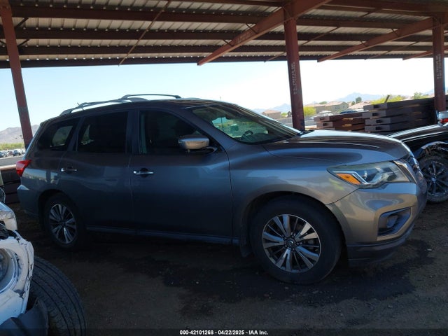 5N1DR2MN1HC637381 Nissan Pathfinder Sl