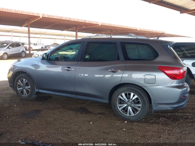 5N1DR2MN1HC637381 Nissan Pathfinder Sl