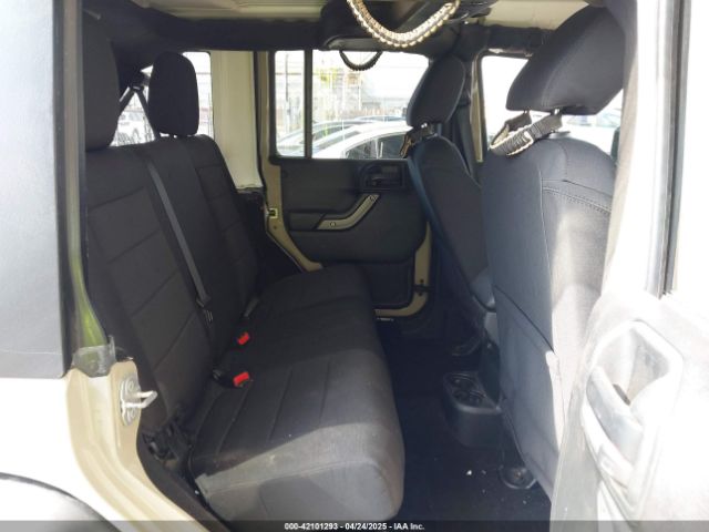 1C4BJWDG3JL809752 Jeep Wrangler Jk Unlimited Sport S 4x4