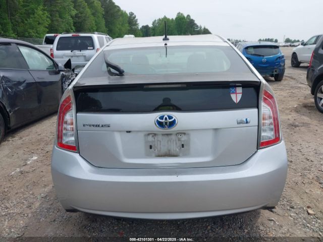 JTDKN3DU6E0368764 Toyota Prius Three