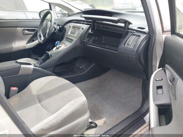 JTDKN3DU6E0368764 Toyota Prius Three