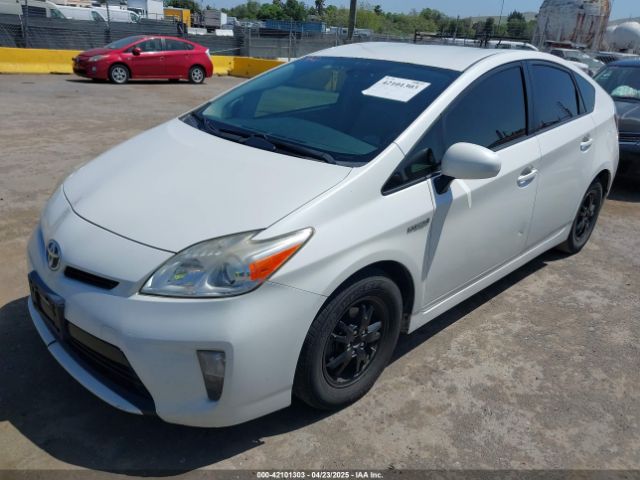JTDKN3DU7E0361757 Toyota Prius Three