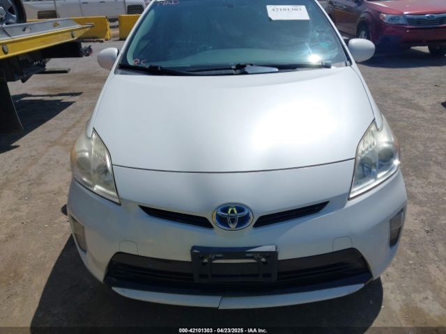JTDKN3DU7E0361757 Toyota Prius Three