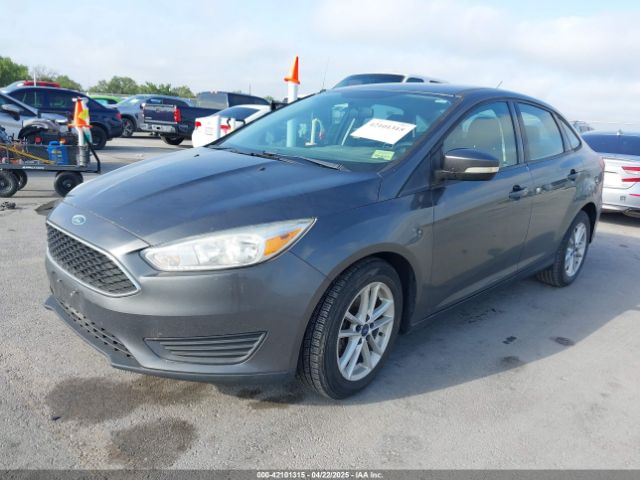 1FADP3F29HL220261 Ford FOCUS SE