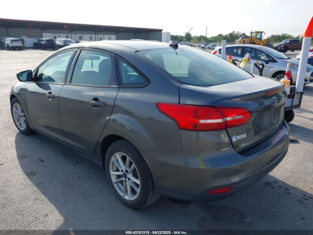 1FADP3F29HL220261 Ford FOCUS SE