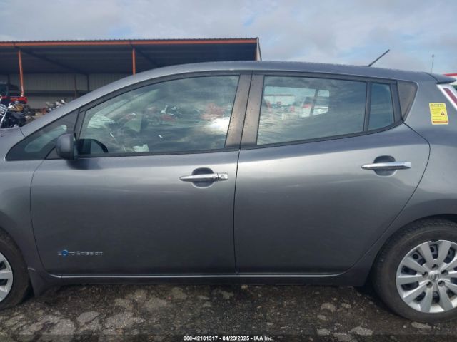 1N4AZ0CP9FC310227 Nissan LEAF S
