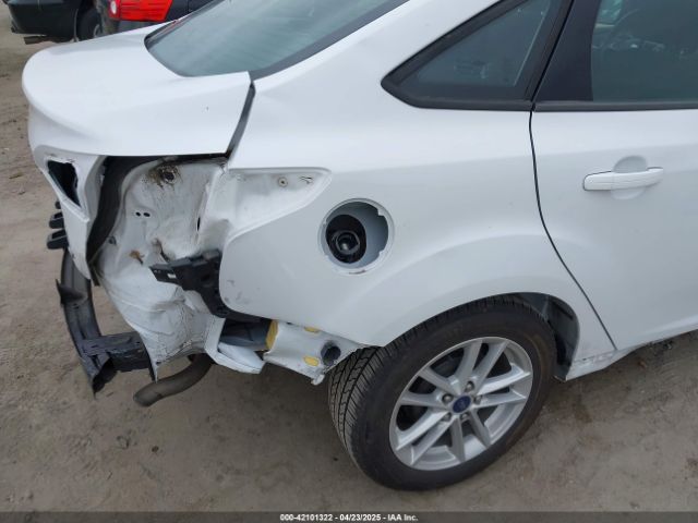 1FADP3F24GL346445 Ford FOCUS SE