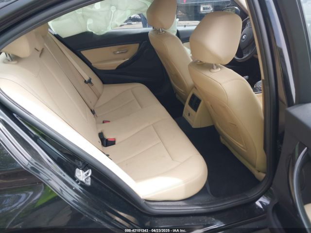 WBA8A3C53JA067399 BMW 320i Xdrive