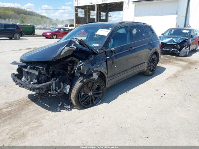 3VV8B7AX8NM083992 Volkswagen Tiguan 2.0t Se R-line Black