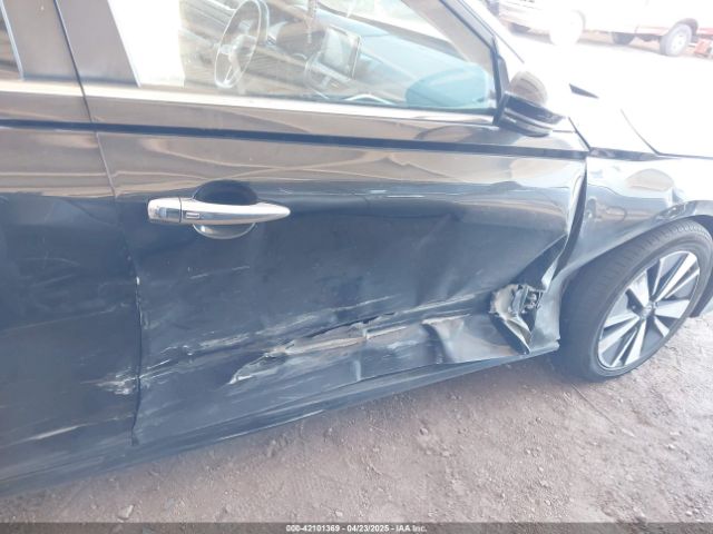 1N4BL4DW5NN309758 Nissan Altima Sv Intelligent Awd