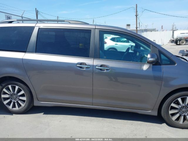 5TDYZ3DC9JS909397 Toyota Sienna Limited 7 Passenger