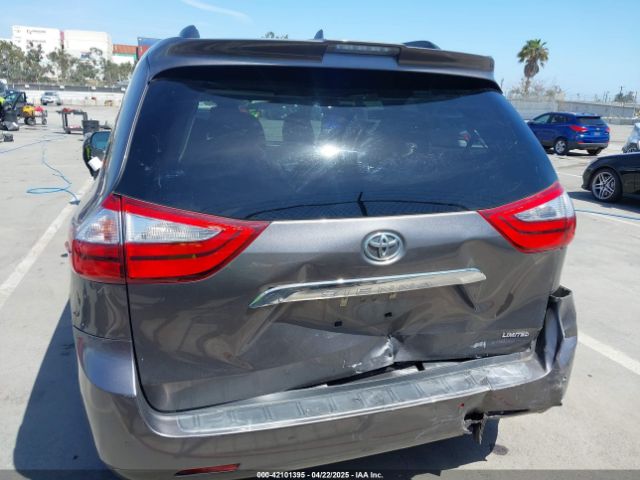 5TDYZ3DC9JS909397 Toyota Sienna Limited 7 Passenger