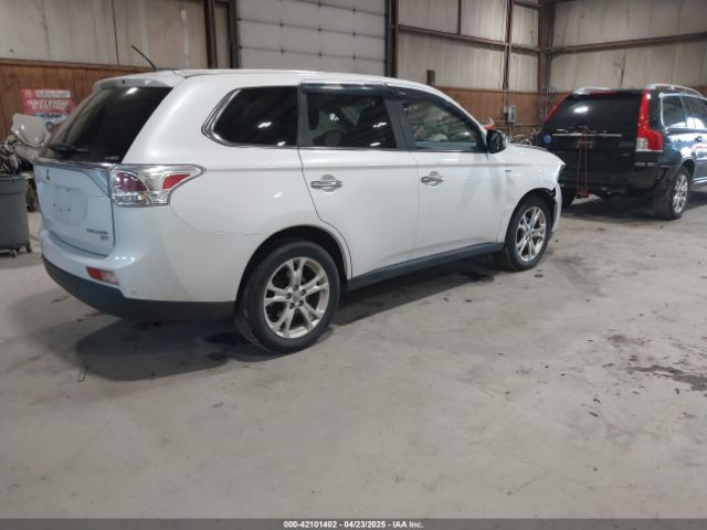 JA4JZ4AX8EZ016523 Mitsubishi OUTLANDER GT