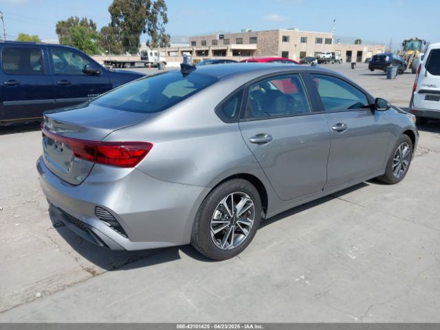 3KPF24AD5RE759745 KIA Forte Lxs