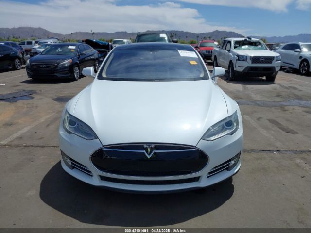 5YJSA1H13EFP33659 Tesla Model S P85
