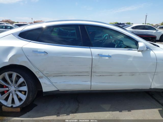 5YJSA1H13EFP33659 Tesla Model S P85